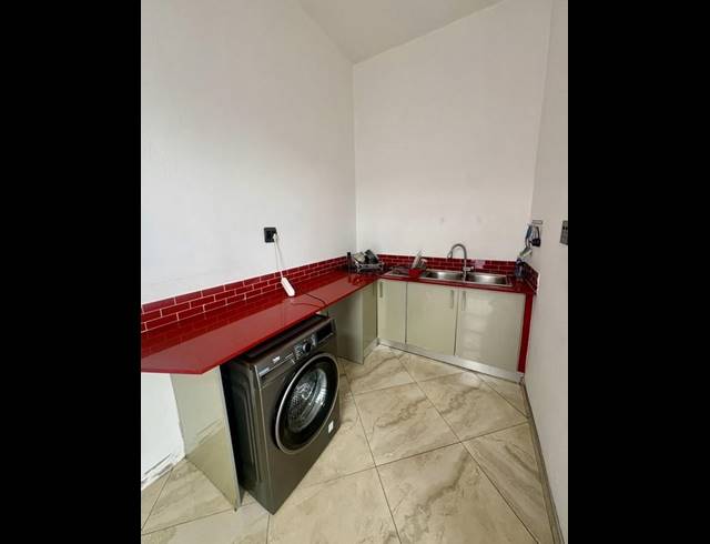 4 BEDROOM PROPERTY TO RENT IN ORANGE GROVE